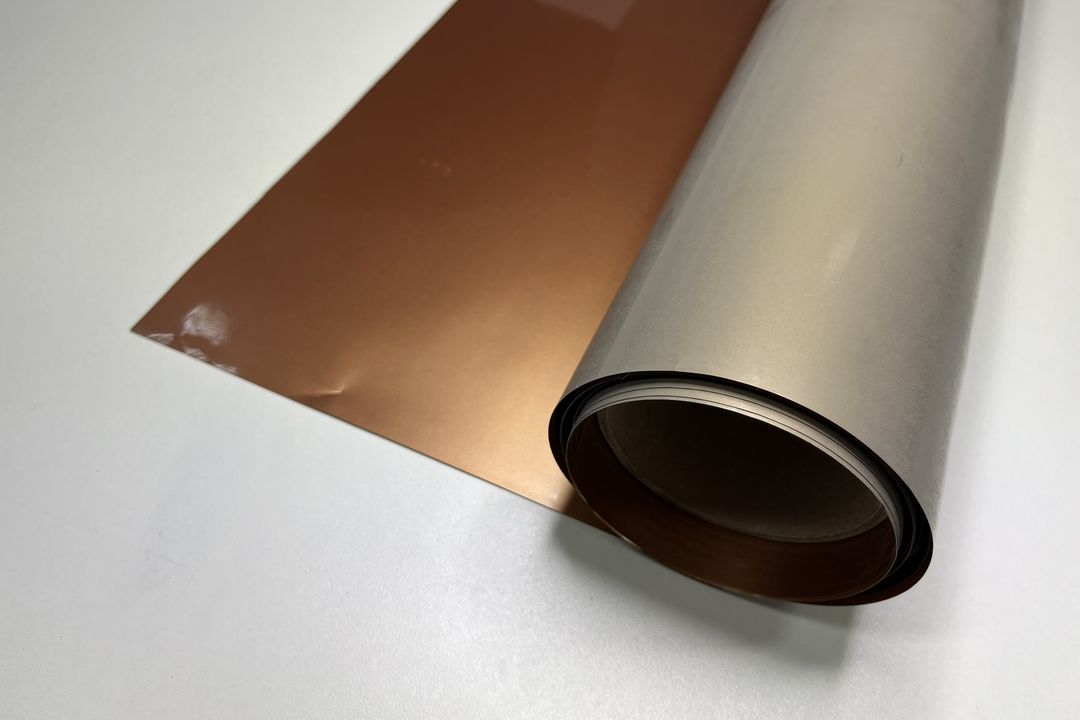 165-specialni-nazehlovaci-folie-medena-metalicka